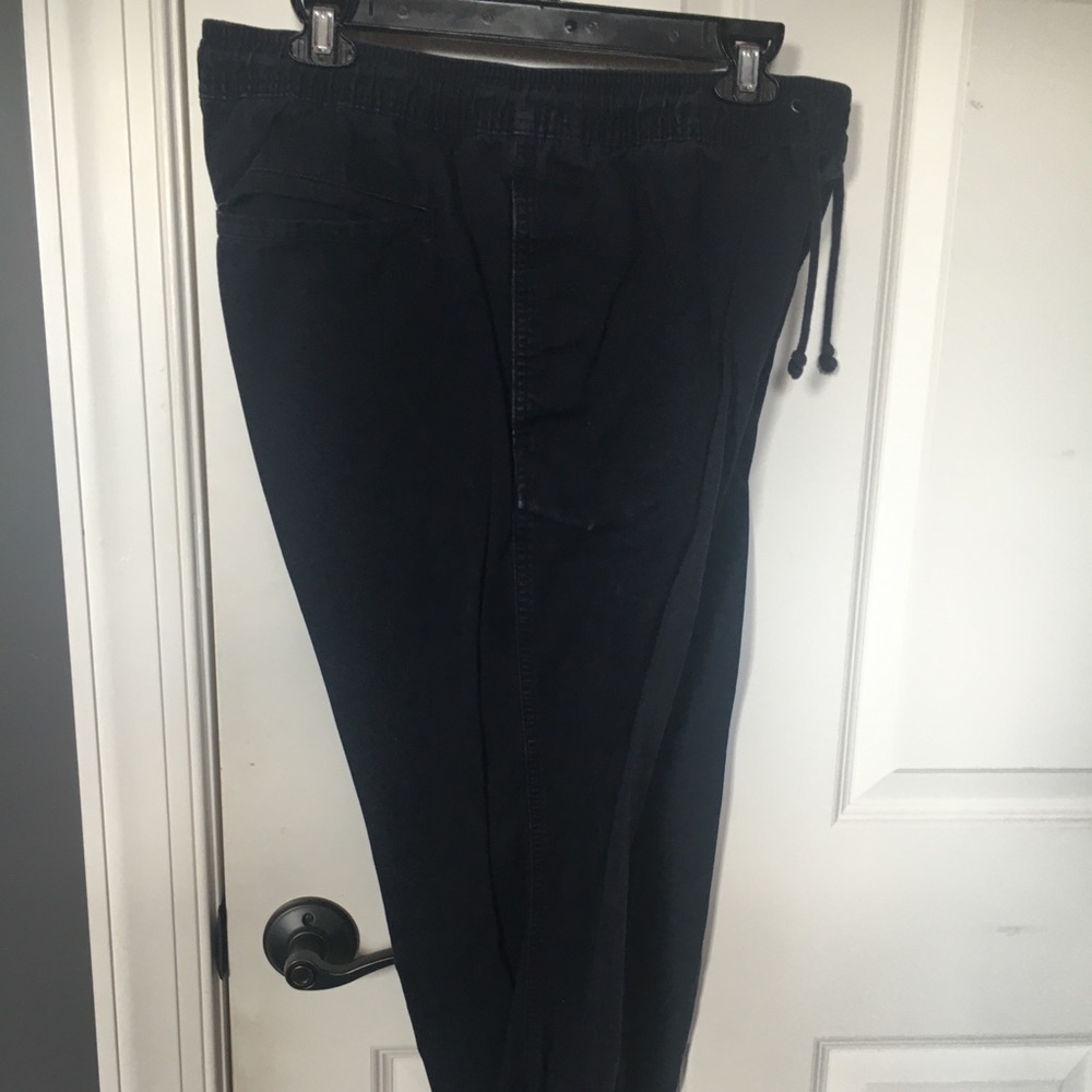 Men’s Navy Khaki Jogger